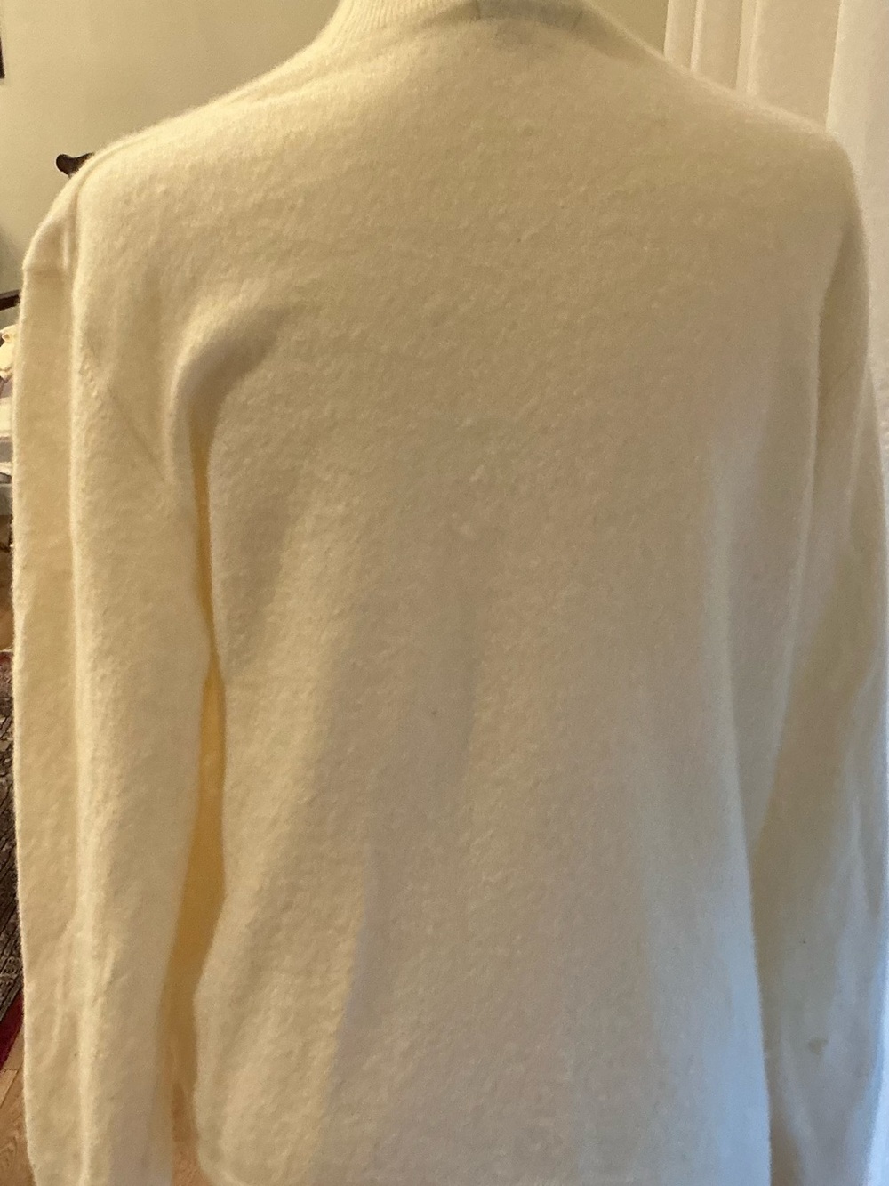 Ralph Lauren V-Neck Sweater in Cream with Navy Pony - Picture 5 of 5